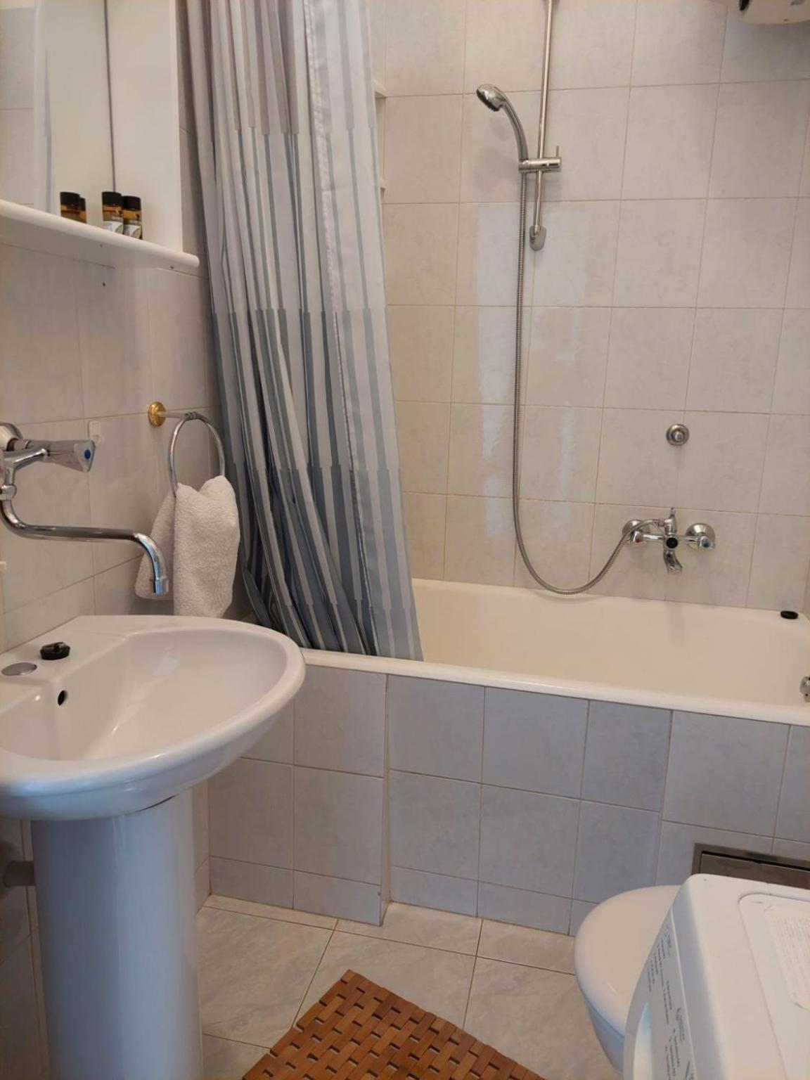 Apartments Pavao Postira Ngoại thất bức ảnh