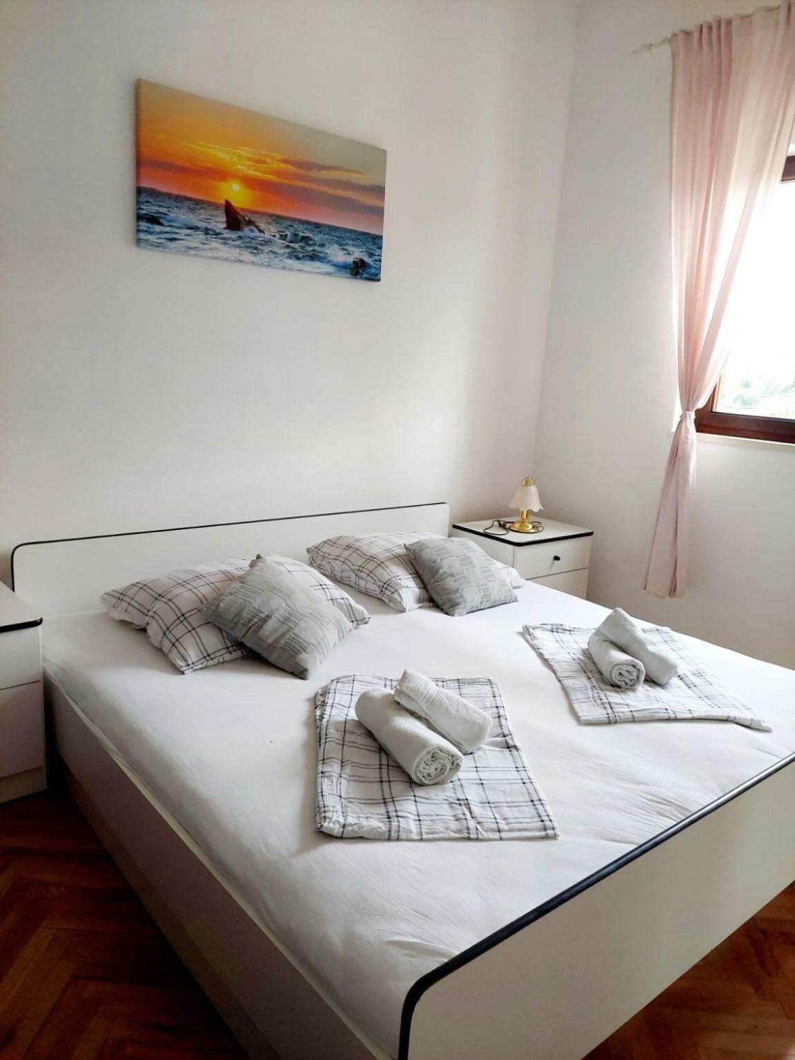 Apartments Pavao Postira Ngoại thất bức ảnh