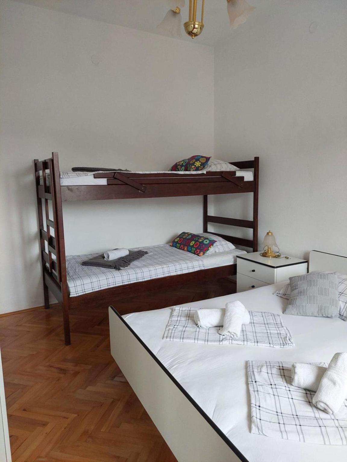 Apartments Pavao Postira Ngoại thất bức ảnh